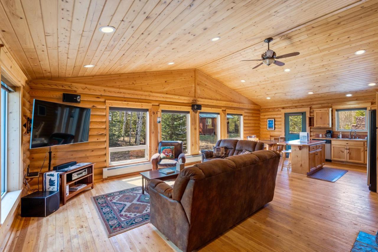 Lazy Fox Cabin West Yellowstone Εξωτερικό φωτογραφία