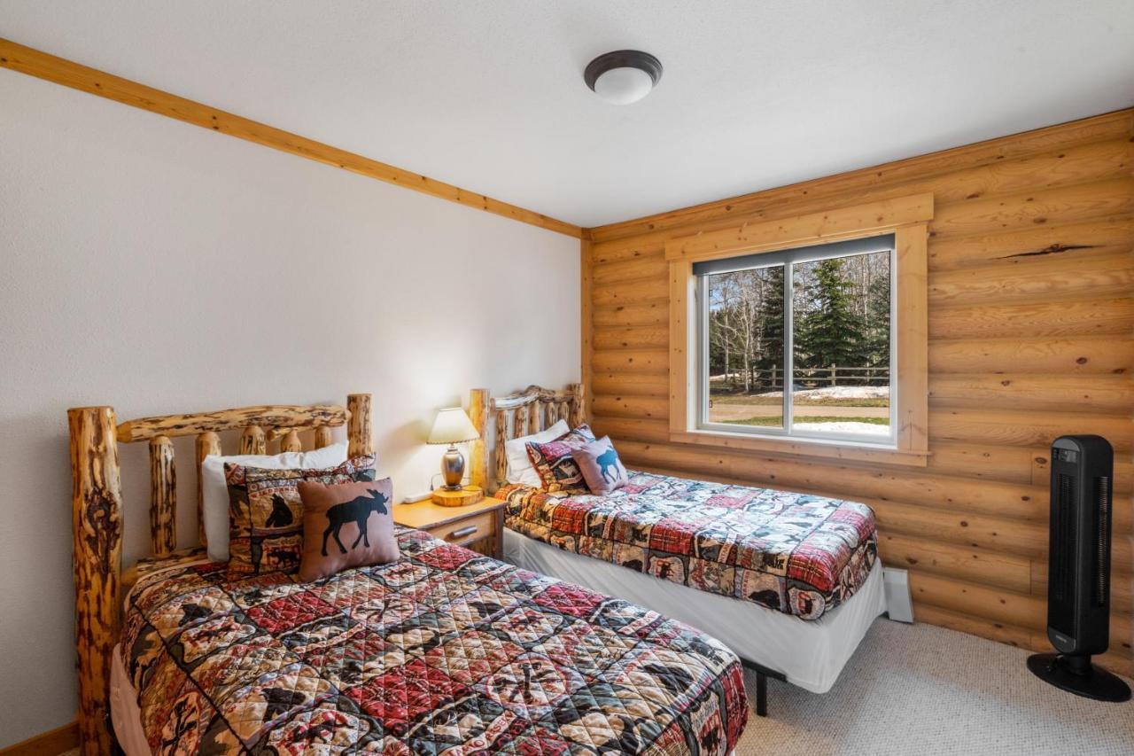 Lazy Fox Cabin West Yellowstone Εξωτερικό φωτογραφία